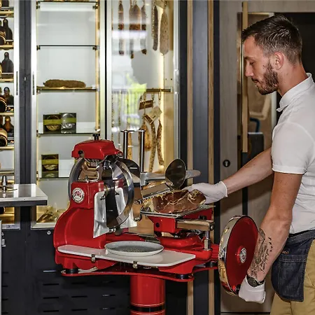 Novotel Saint-etienne Centre Gare Chateaucreux ホテル