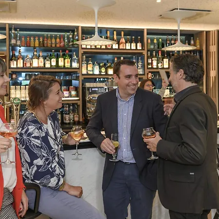 Novotel Saint-etienne Centre Gare Chateaucreux 酒店 4*