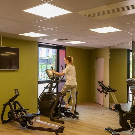 Novotel Saint-etienne Centre Gare Chateaucreux 酒店 4*