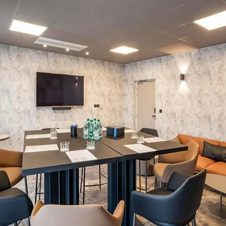 Novotel Saint-etienne Centre Gare Chateaucreux 4* 圣艾蒂安