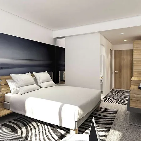 Novotel Saint-etienne Centre Gare Chateaucreux 酒店 4*