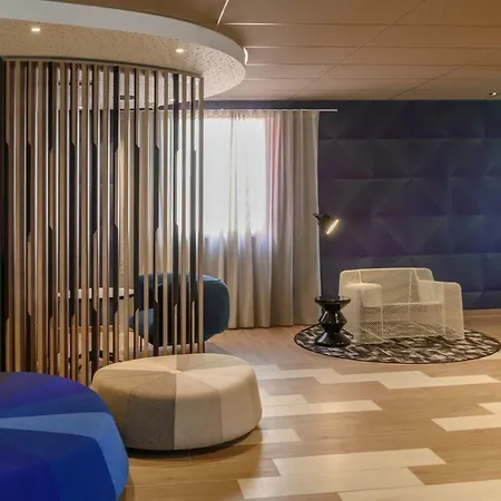 Novotel Saint-etienne Centre Gare Chateaucreux 酒店 4*